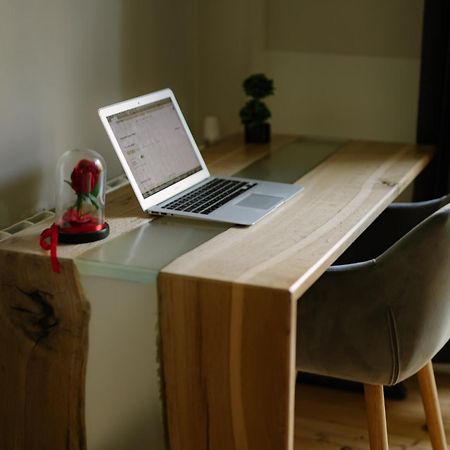 Apartament 5 Seconds Away From The Main Street, Free Secured Parking Sofia Zewnętrze zdjęcie