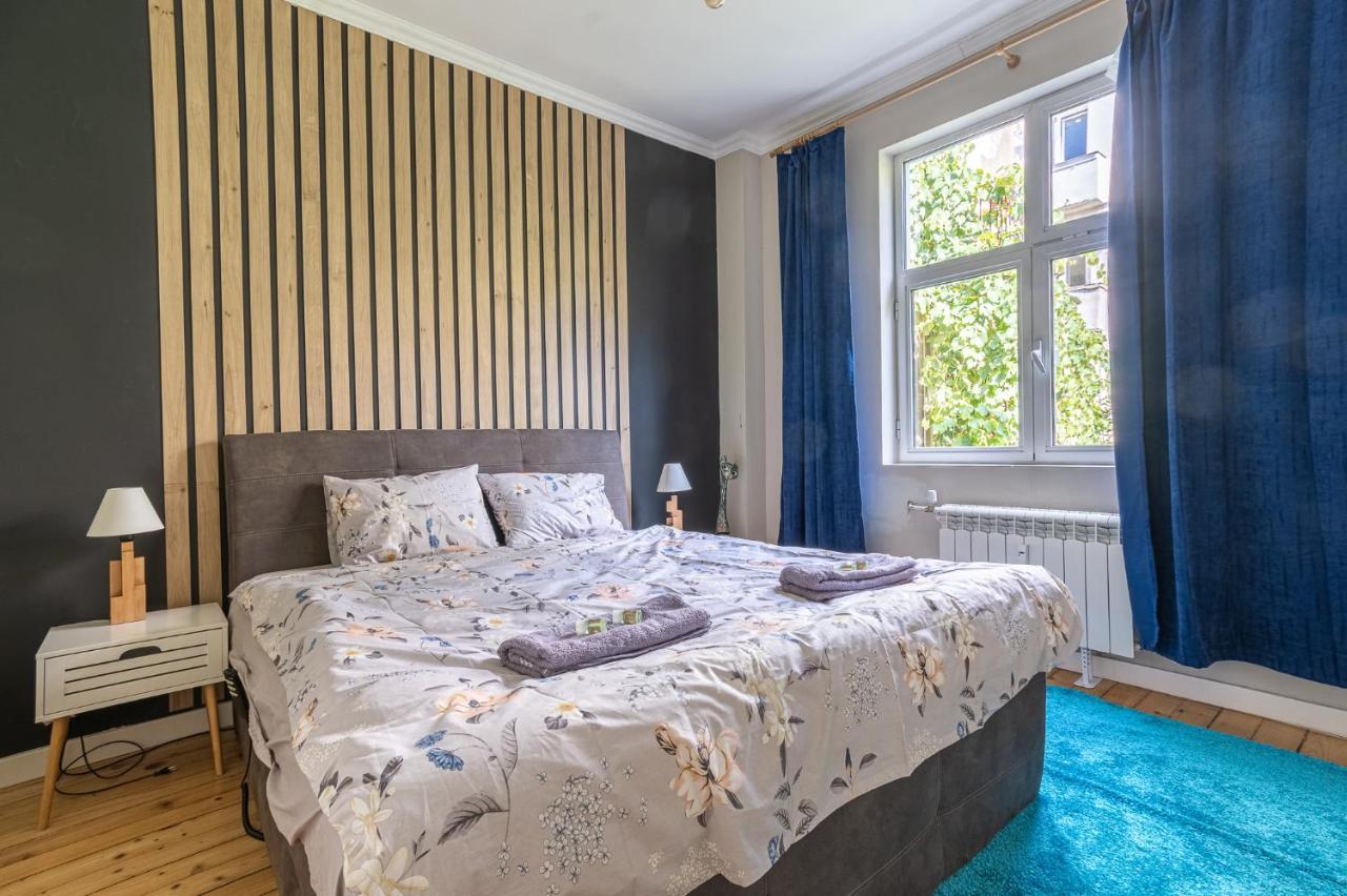 Apartament 5 Seconds Away From The Main Street, Free Secured Parking Sofia Zewnętrze zdjęcie