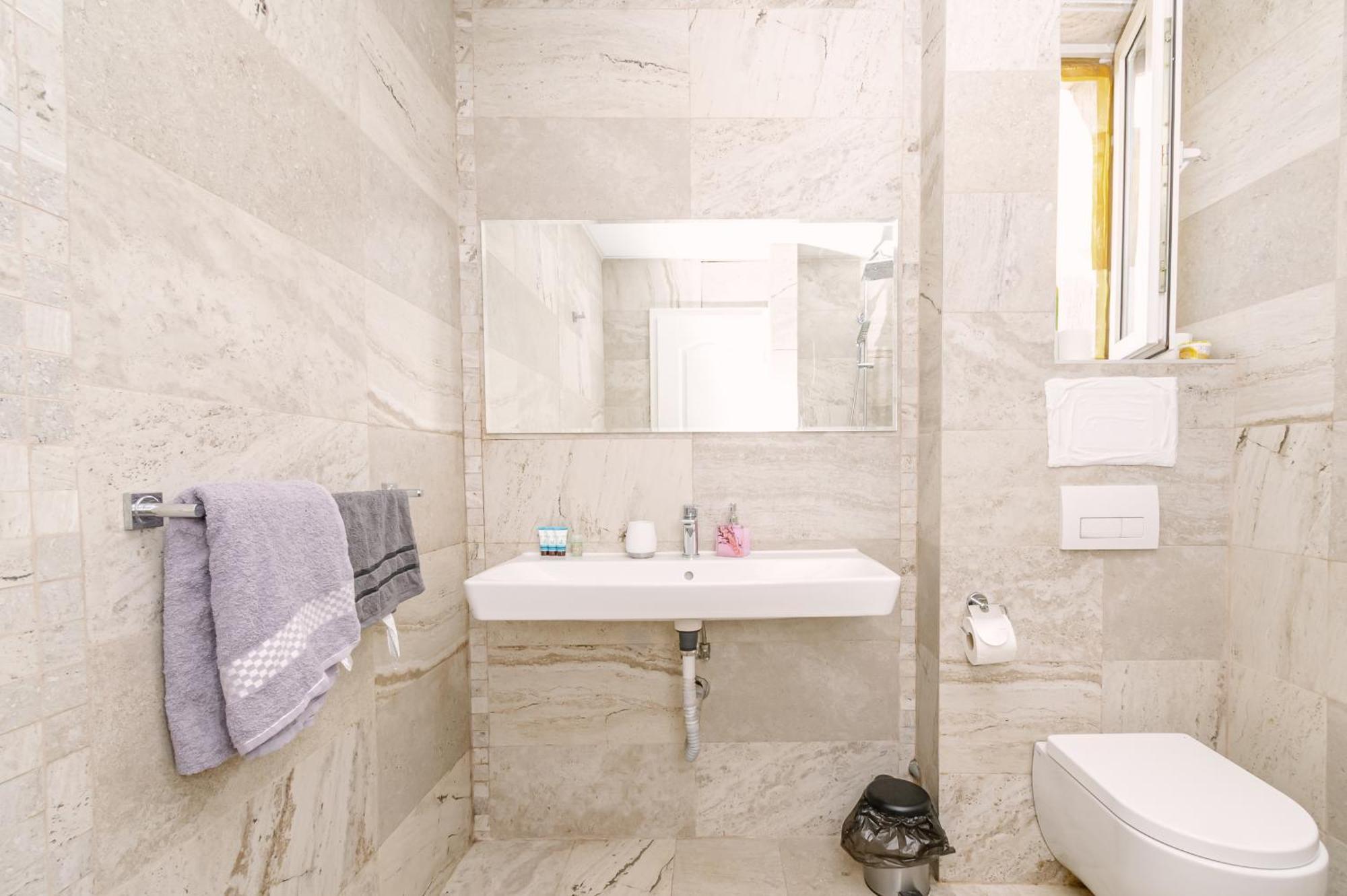 Apartament 5 Seconds Away From The Main Street, Free Secured Parking Sofia Zewnętrze zdjęcie